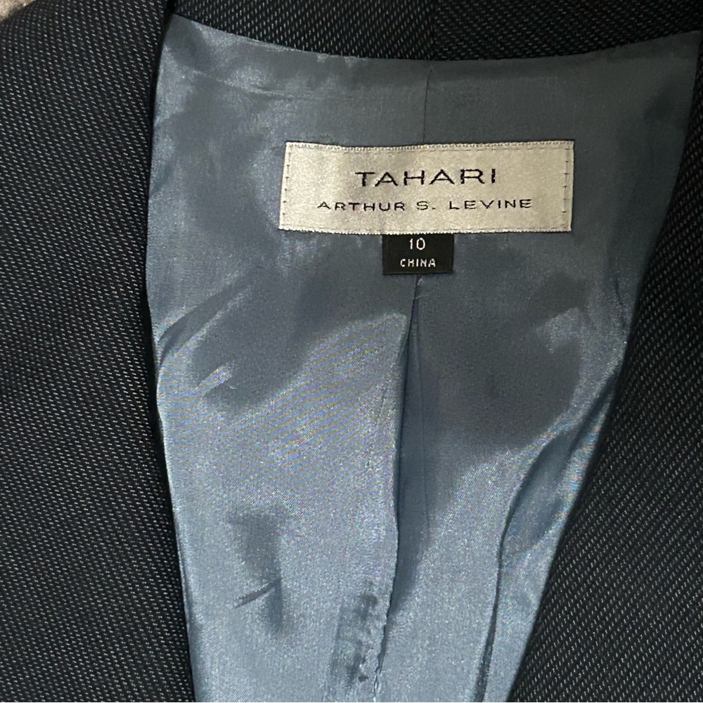 Tahari / Arthur S Levine Dark Blue & Black Pantsuit size 10 Blazer & Trousers - Picture 4 of 8